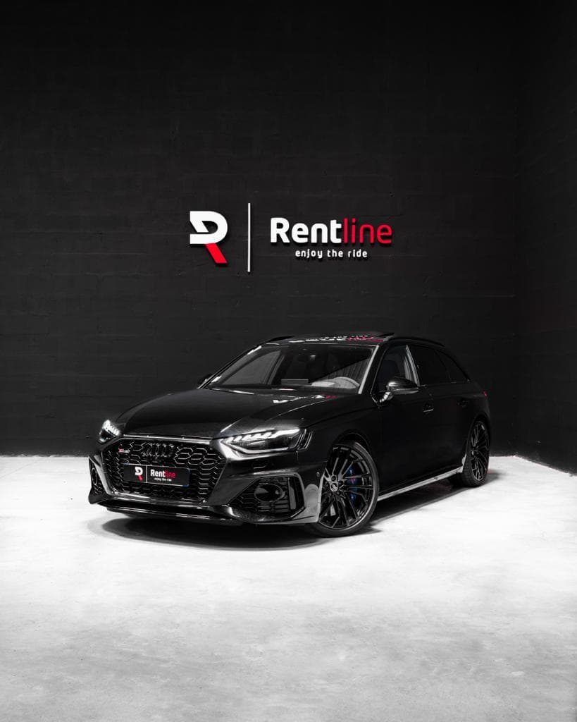 Audi - RS4